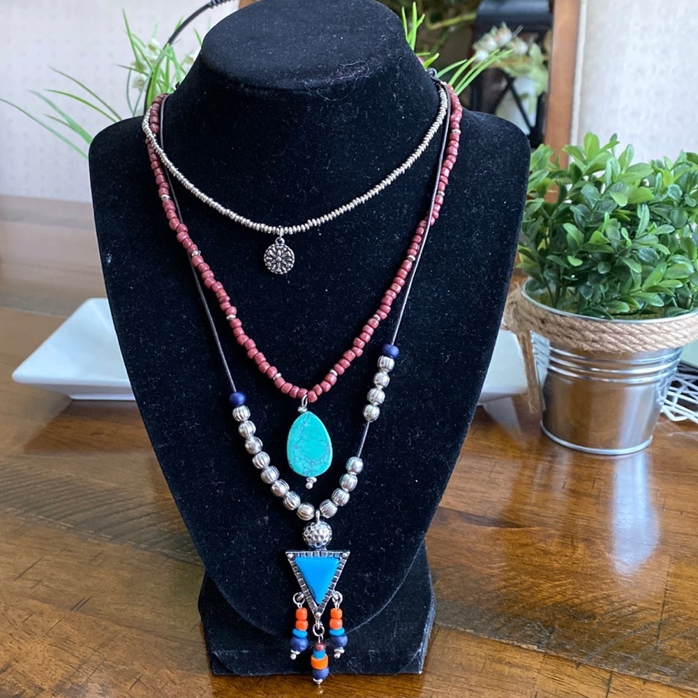 Cato Necklace